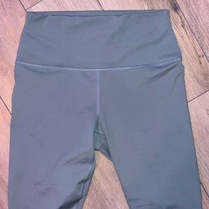 Blue/teal athletic leggings